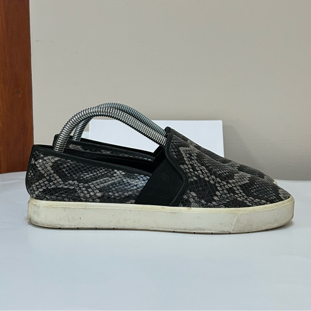 Vince Blair Snakeskin Print Leather Slip-On Sneakers - 8M